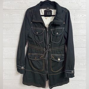 22 Women’s Navy Blue Rain Utility Jacket. Size M